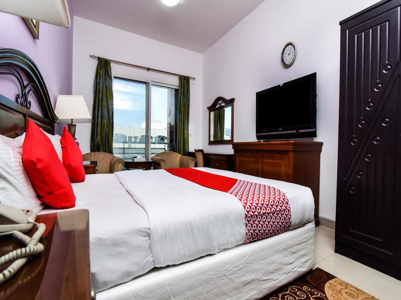 Oyo 138 Empire Hotel Apartments Dubai Esterno foto