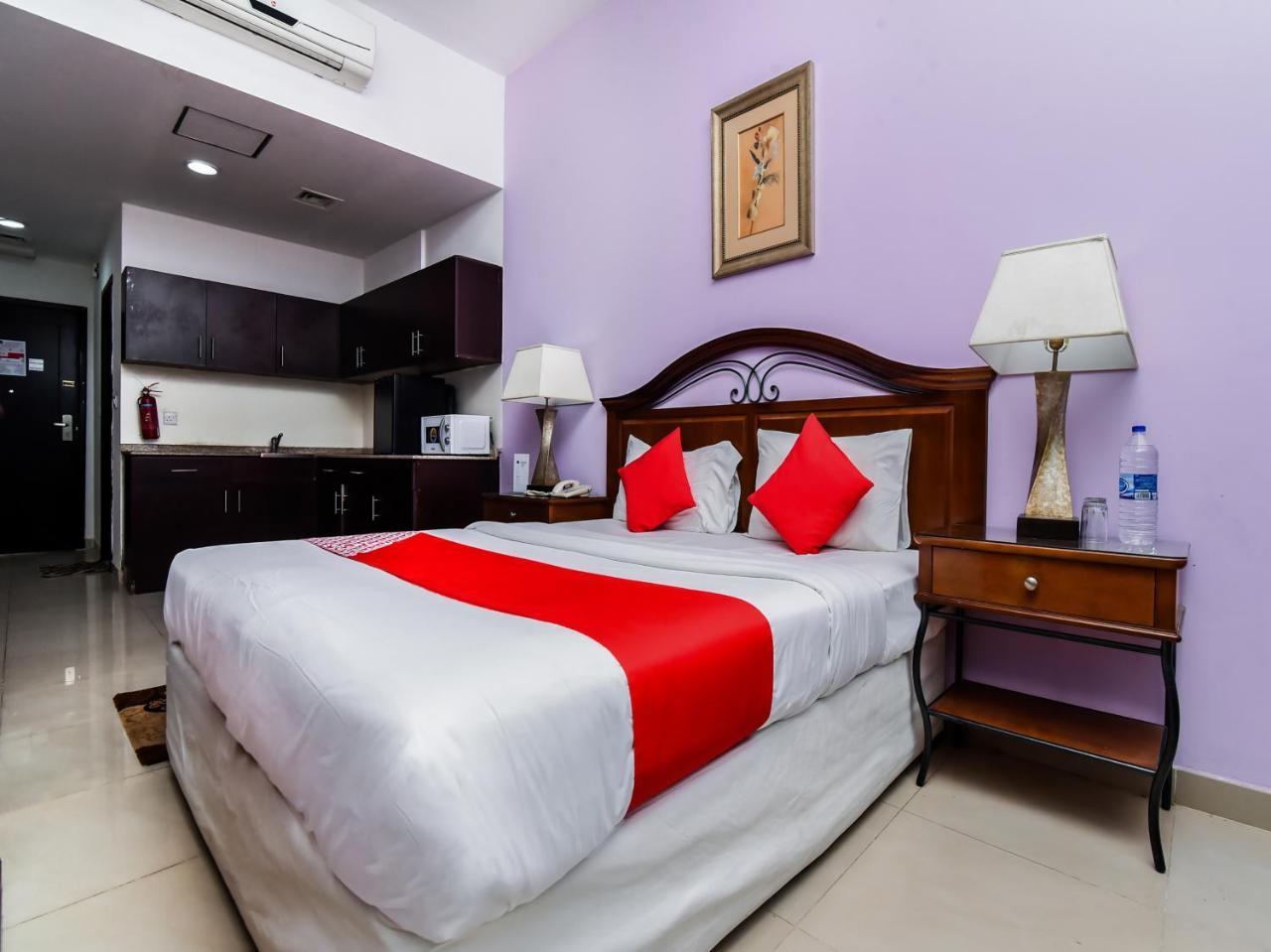 Oyo 138 Empire Hotel Apartments Dubai Esterno foto