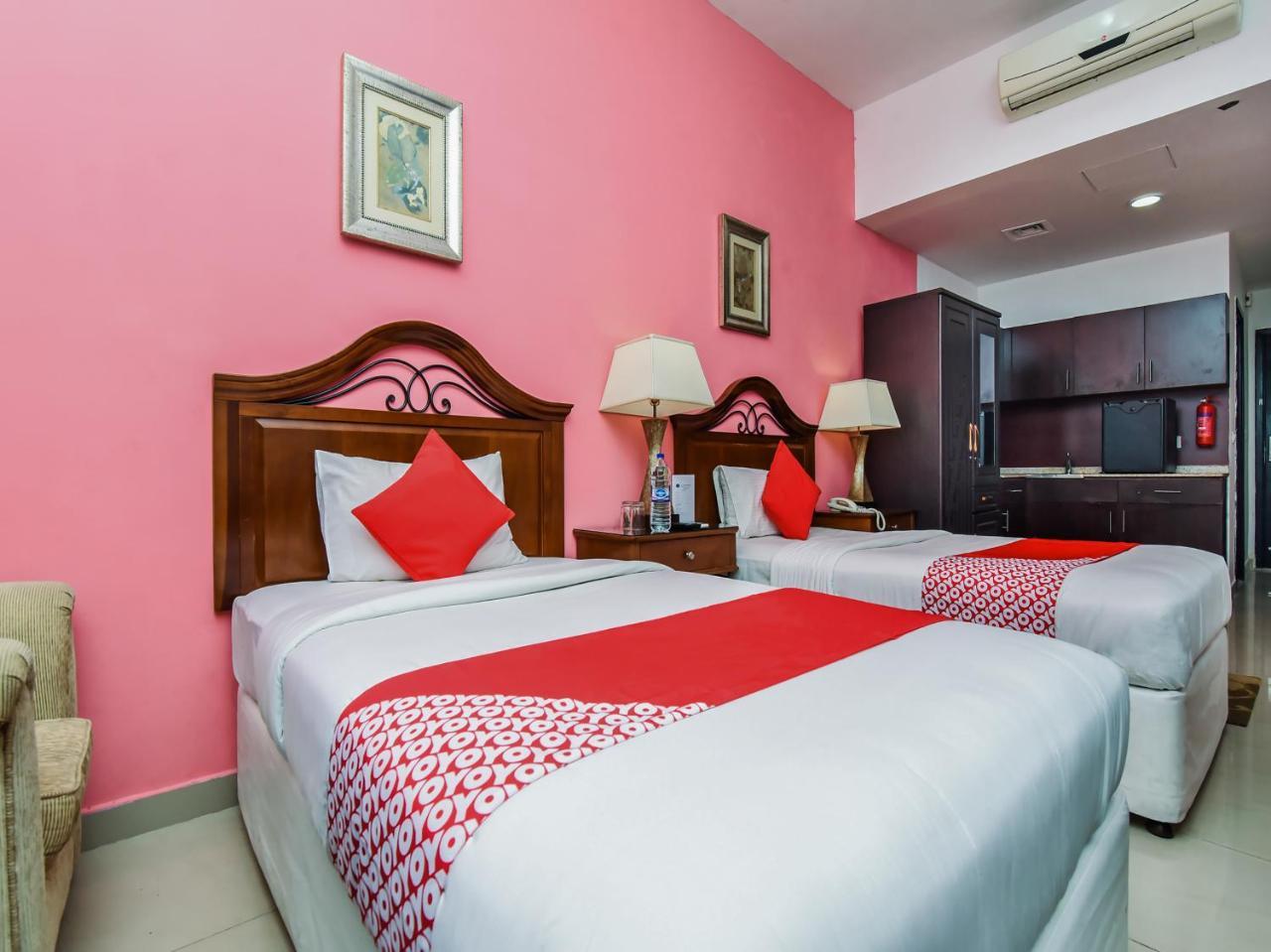 Oyo 138 Empire Hotel Apartments Dubai Esterno foto